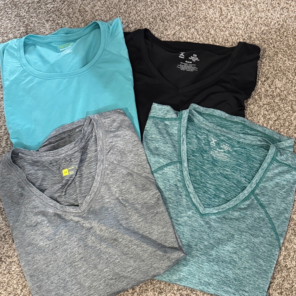 Women’s Xersion performance tees bundle EUC
